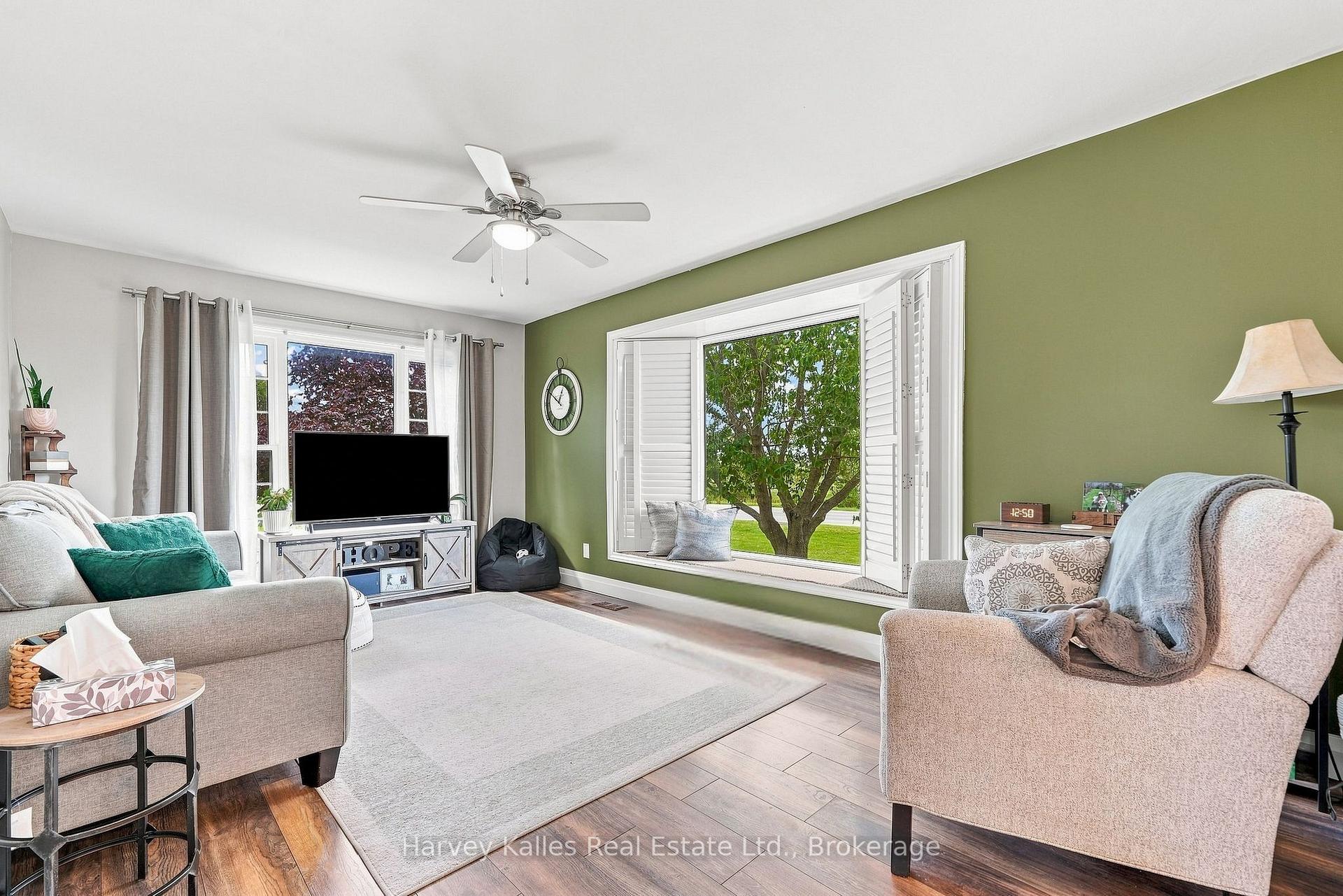 Photo 15 of 3437 County Rd 2, Prince Edward County, Ameliasburgh — HOMEH