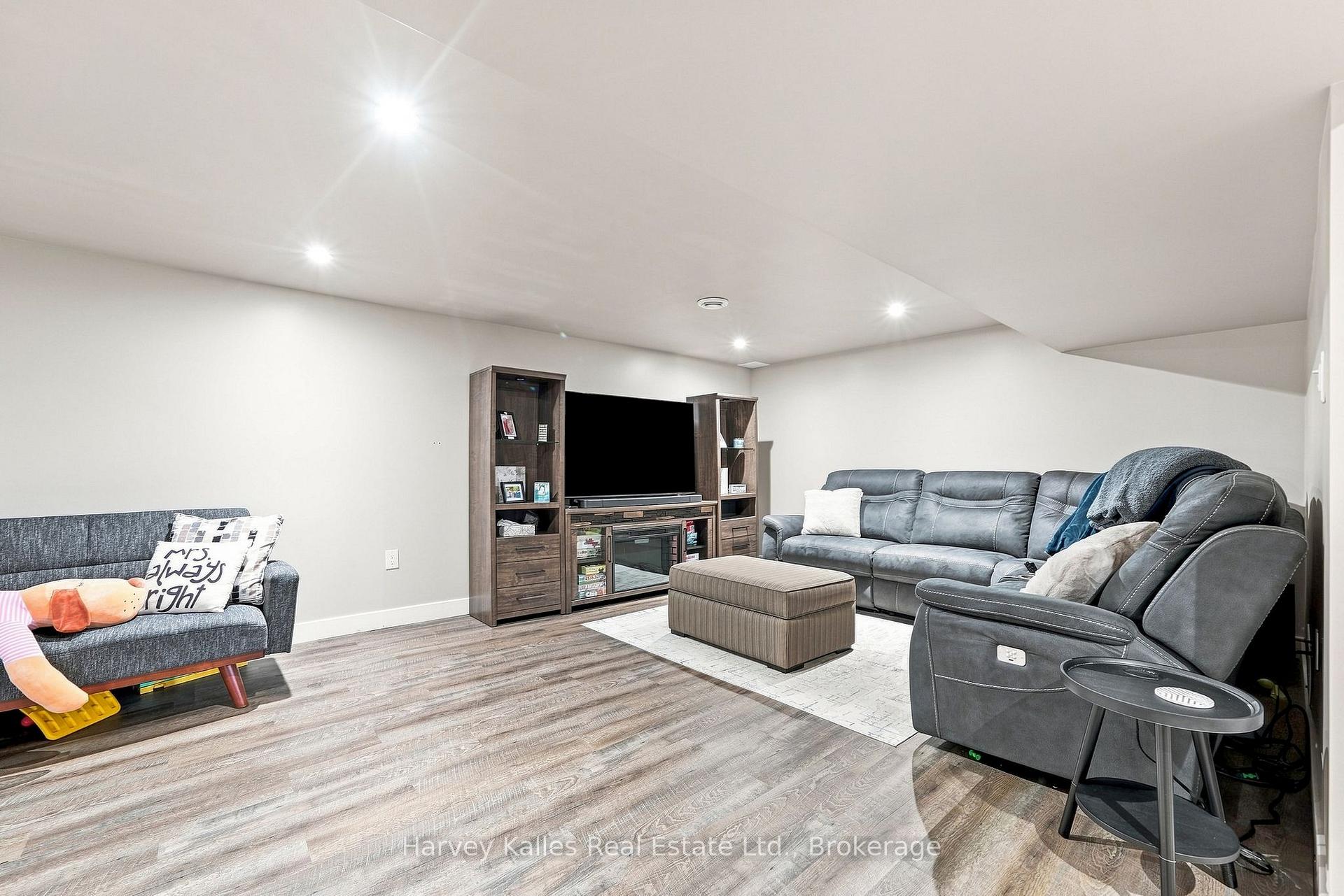 Photo 25 of 3437 County Rd 2, Prince Edward County, Ameliasburgh — HOMEH