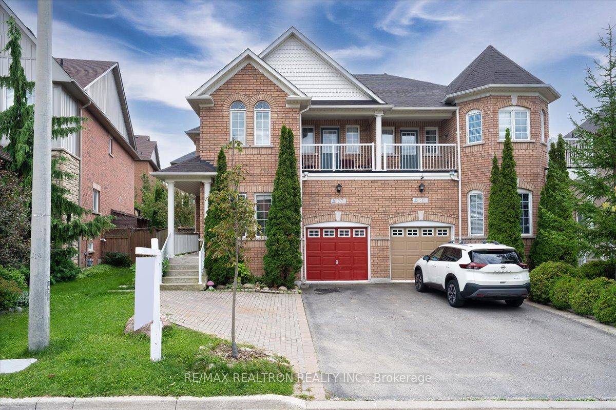 Photo 1 of 37 Lebovic Drive, Richmond Hill, Oak Ridges Lake Wilcox — HOMEH