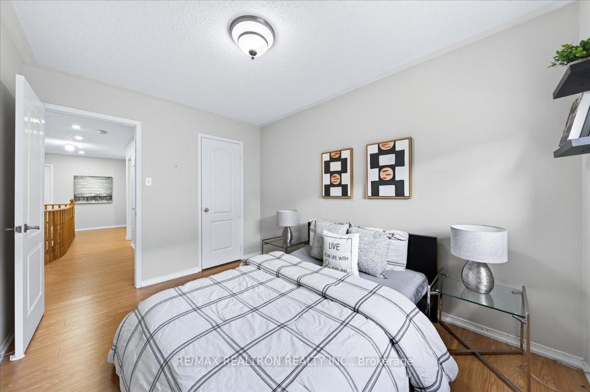 Photo 30 of 37 Lebovic Drive, Richmond Hill, Oak Ridges Lake Wilcox — HOMEH