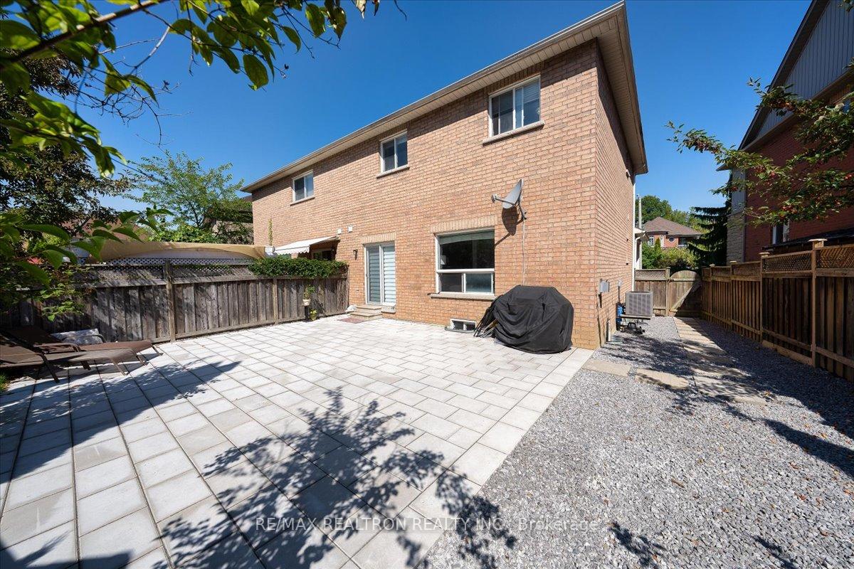 Photo 48 of 37 Lebovic Drive, Richmond Hill, Oak Ridges Lake Wilcox — HOMEH