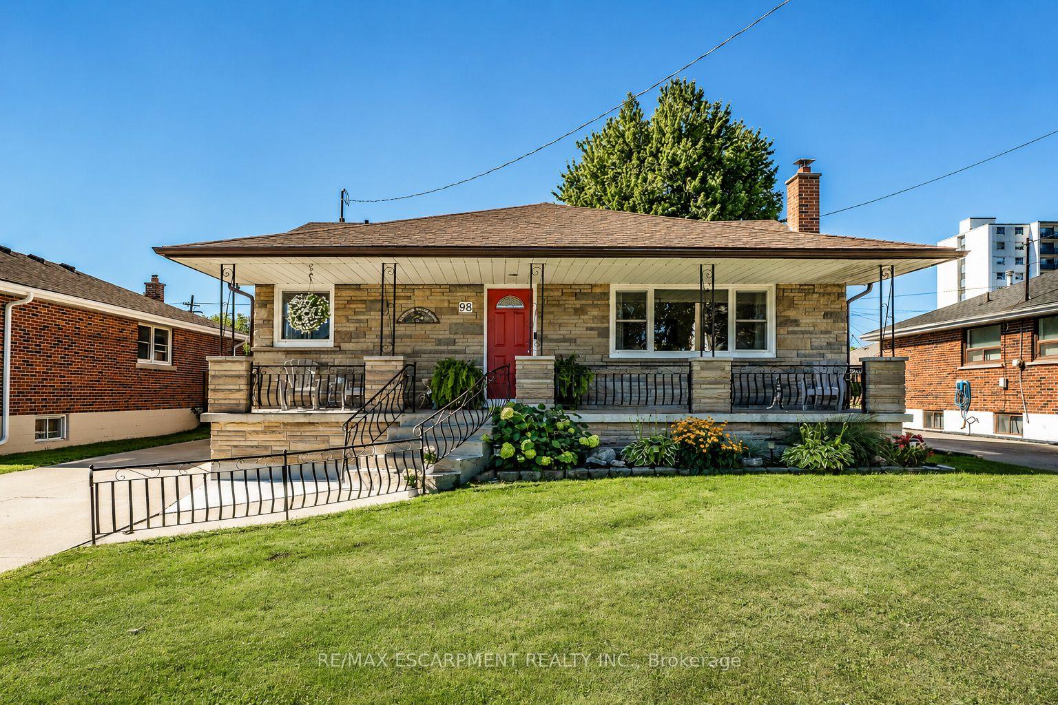 Photo 1 of 98 Duncombe Drive, Hamilton, Hill Park — HOMEH