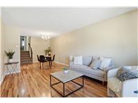 Photo 7 of 94 Wendover Drive, Hamilton, Fessenden — HOMEH