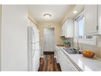 Photo 18 of 94 Wendover Drive, Hamilton, Fessenden — HOMEH