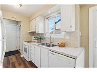 Photo 19 of 94 Wendover Drive, Hamilton, Fessenden — HOMEH