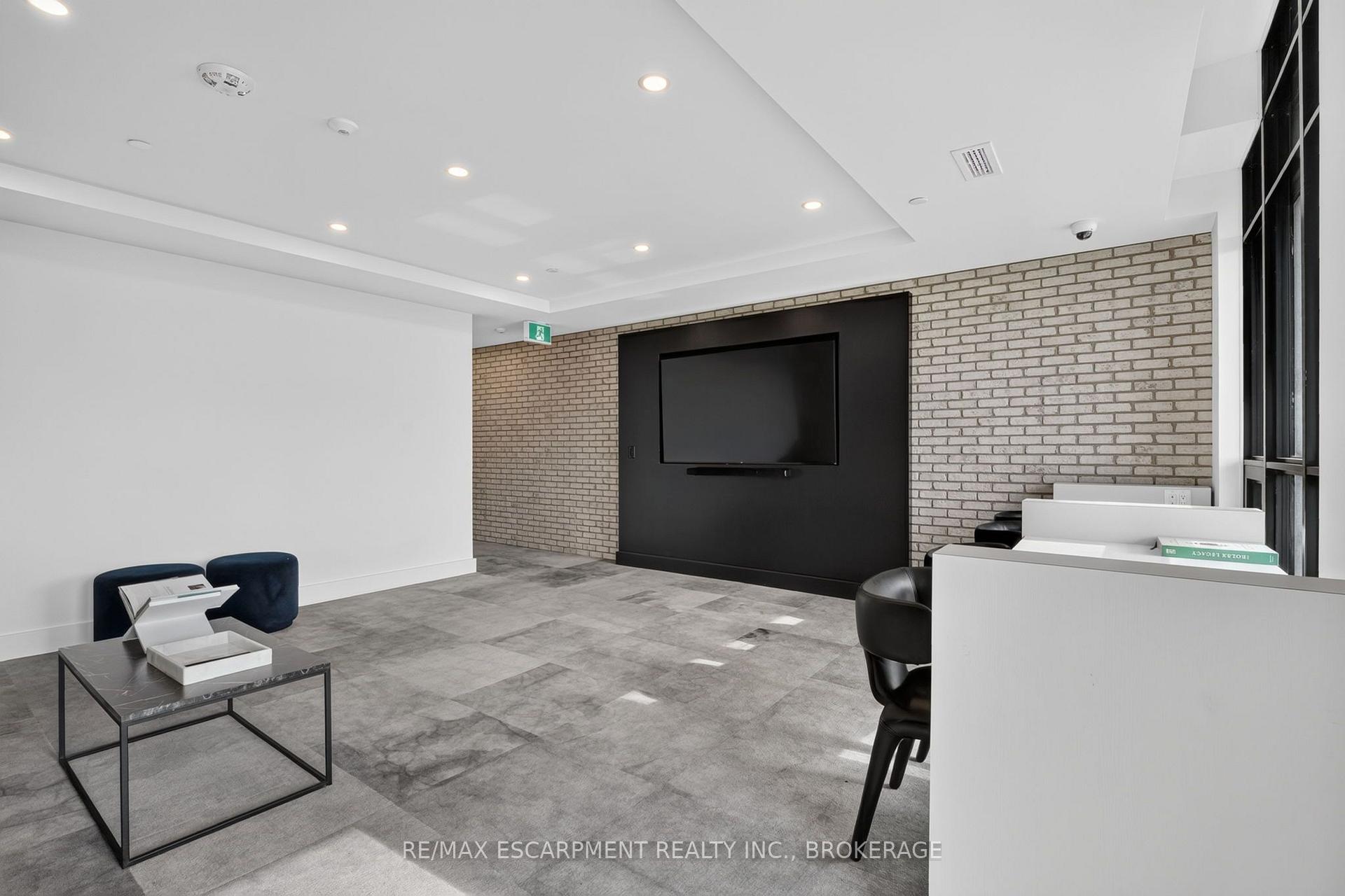Photo 34 of 205-461 Green Road, Hamilton, Stoney Creek — HOMEH