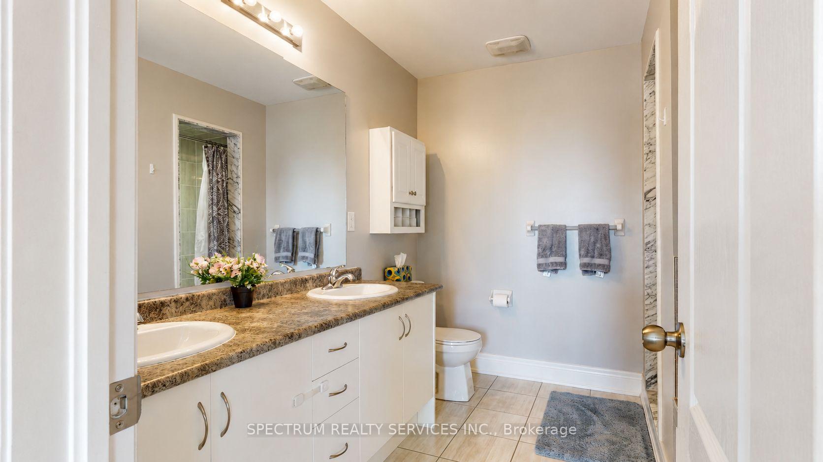 Photo 47 of 1103 Stantin Street, Innisfil, Lefroy — HOMEH