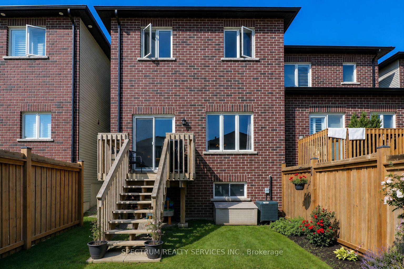 Photo 67 of 1103 Stantin Street, Innisfil, Lefroy — HOMEH