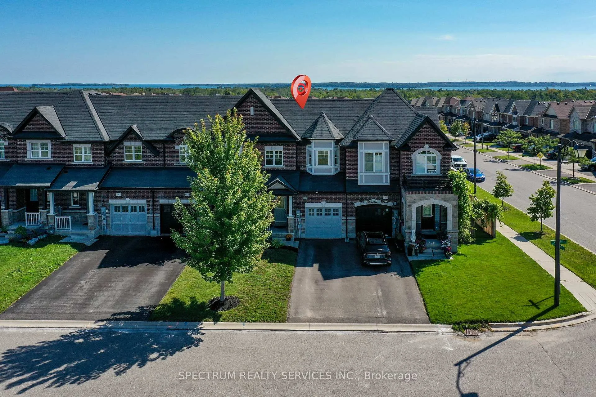 Photo 11 of 1103 Stantin Street, Innisfil, Lefroy — HOMEH