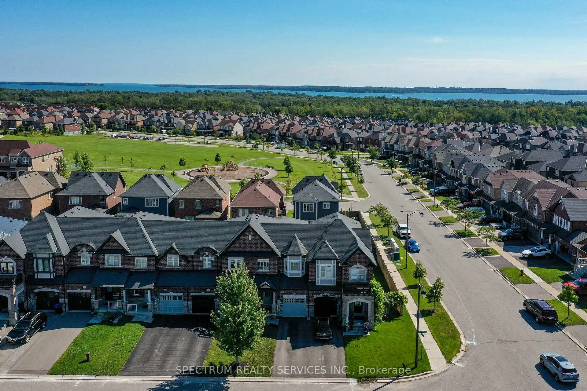 Photo 19 of 1103 Stantin Street, Innisfil, Lefroy — HOMEH