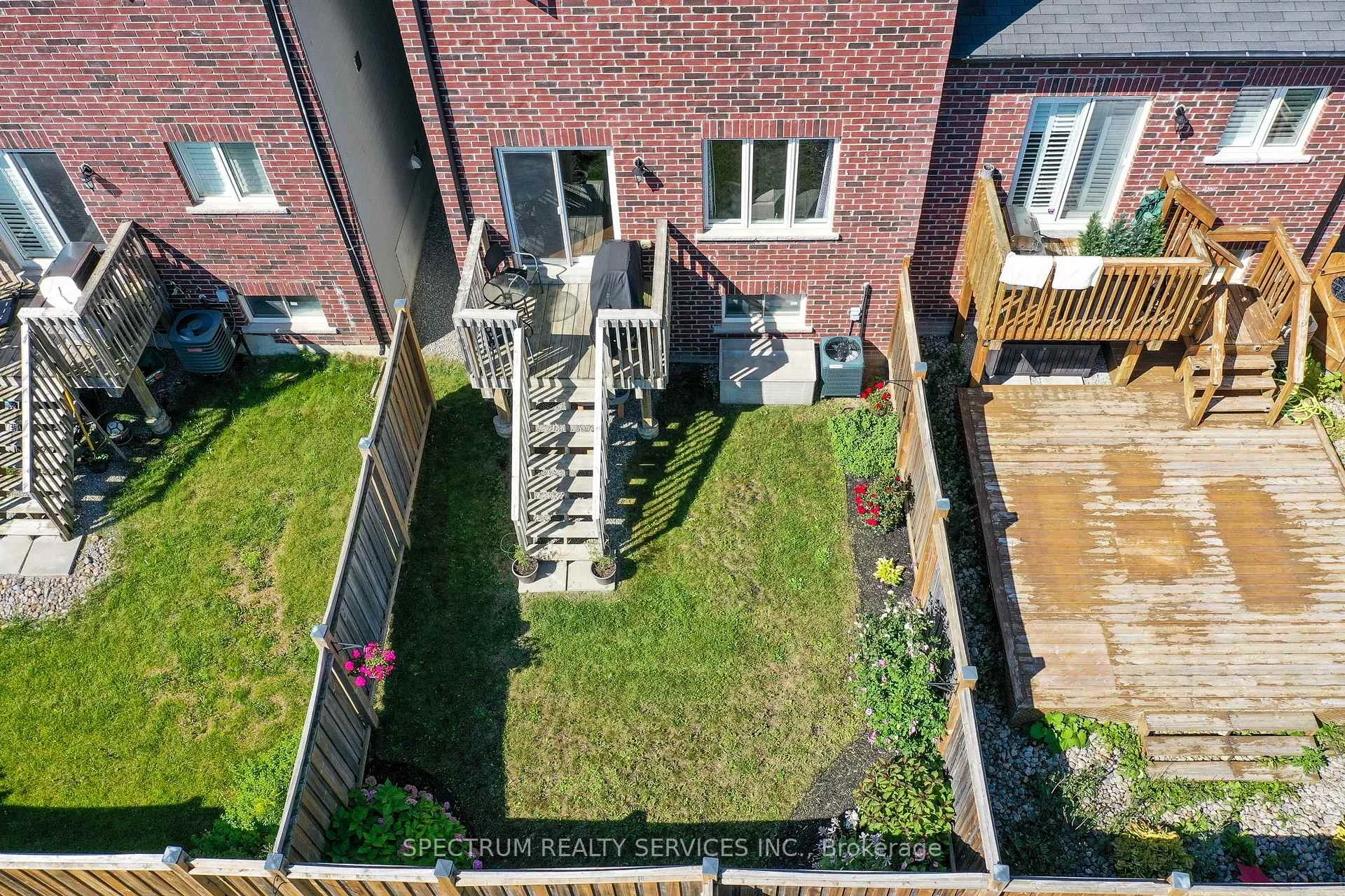 Photo 36 of 1103 Stantin Street, Innisfil, Lefroy — HOMEH