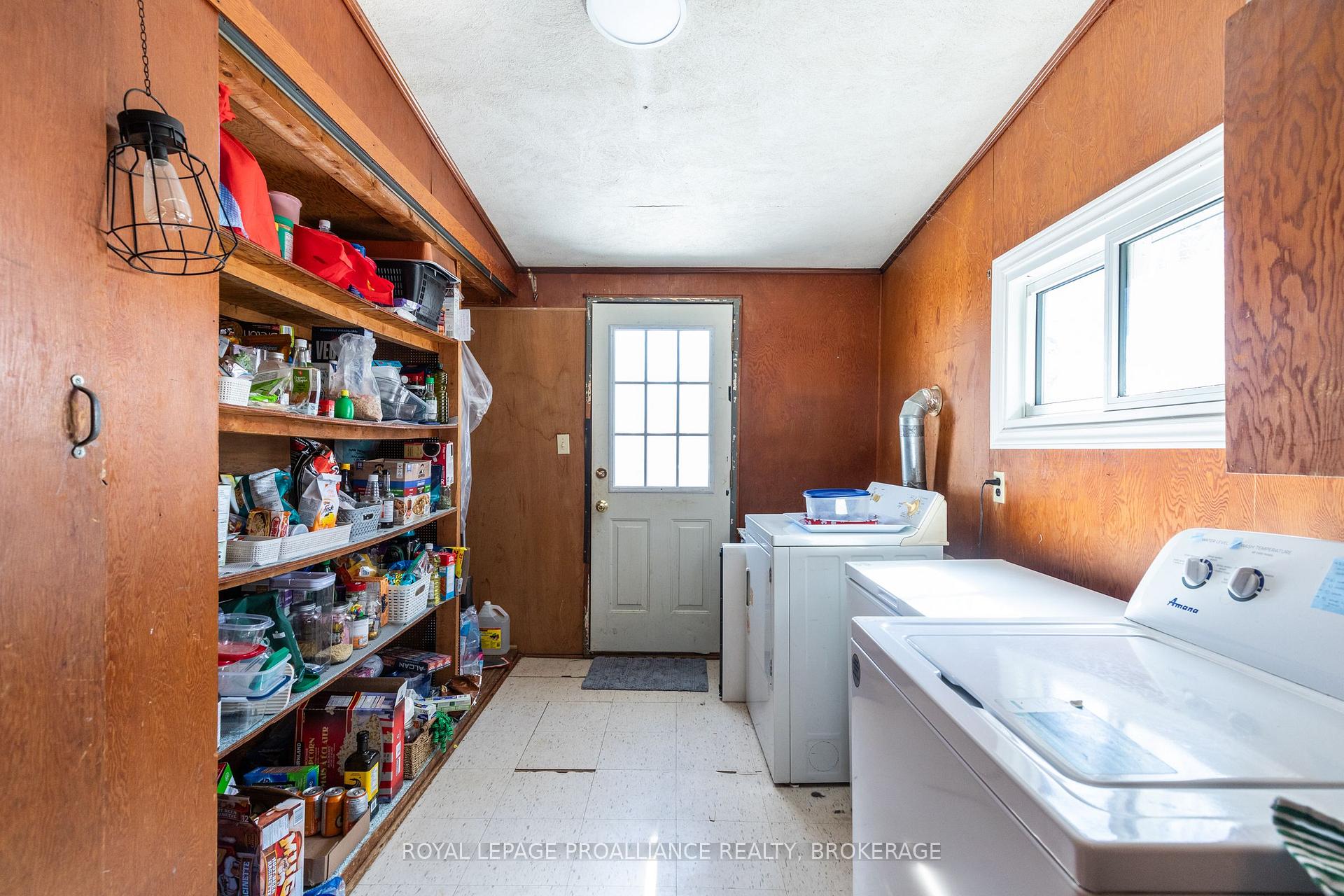 Photo 12 of 153 Macdonnell Street, Kingston, Central City East — HOMEH