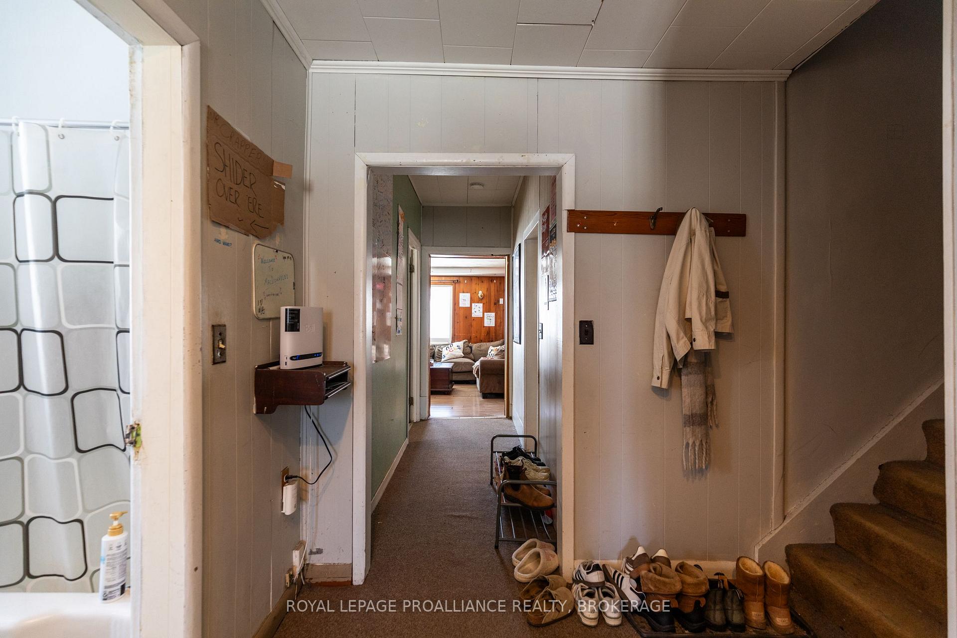 Photo 22 of 153 Macdonnell Street, Kingston, Central City East — HOMEH