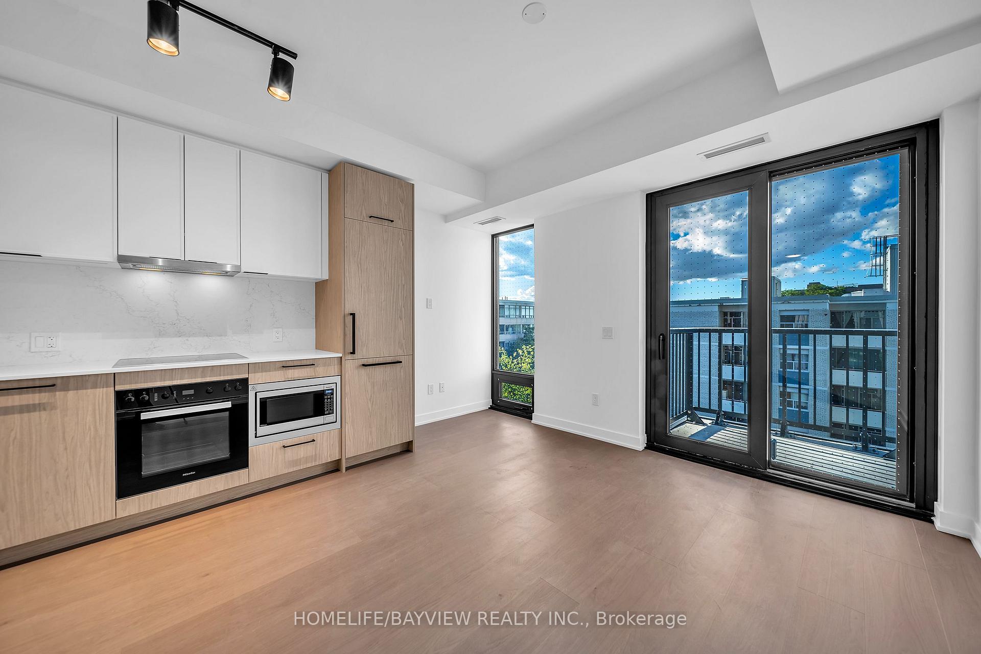Photo 5 of Unit 711, 91 montclair Avenue, Toronto, Forest Hill South — HOMEH