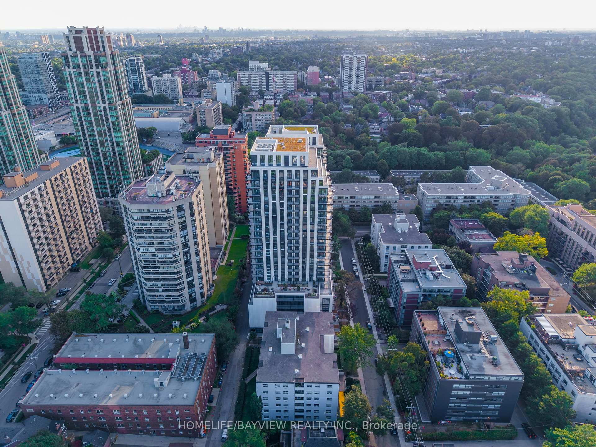 Photo 15 of Unit 711, 91 montclair Avenue, Toronto, Forest Hill South — HOMEH