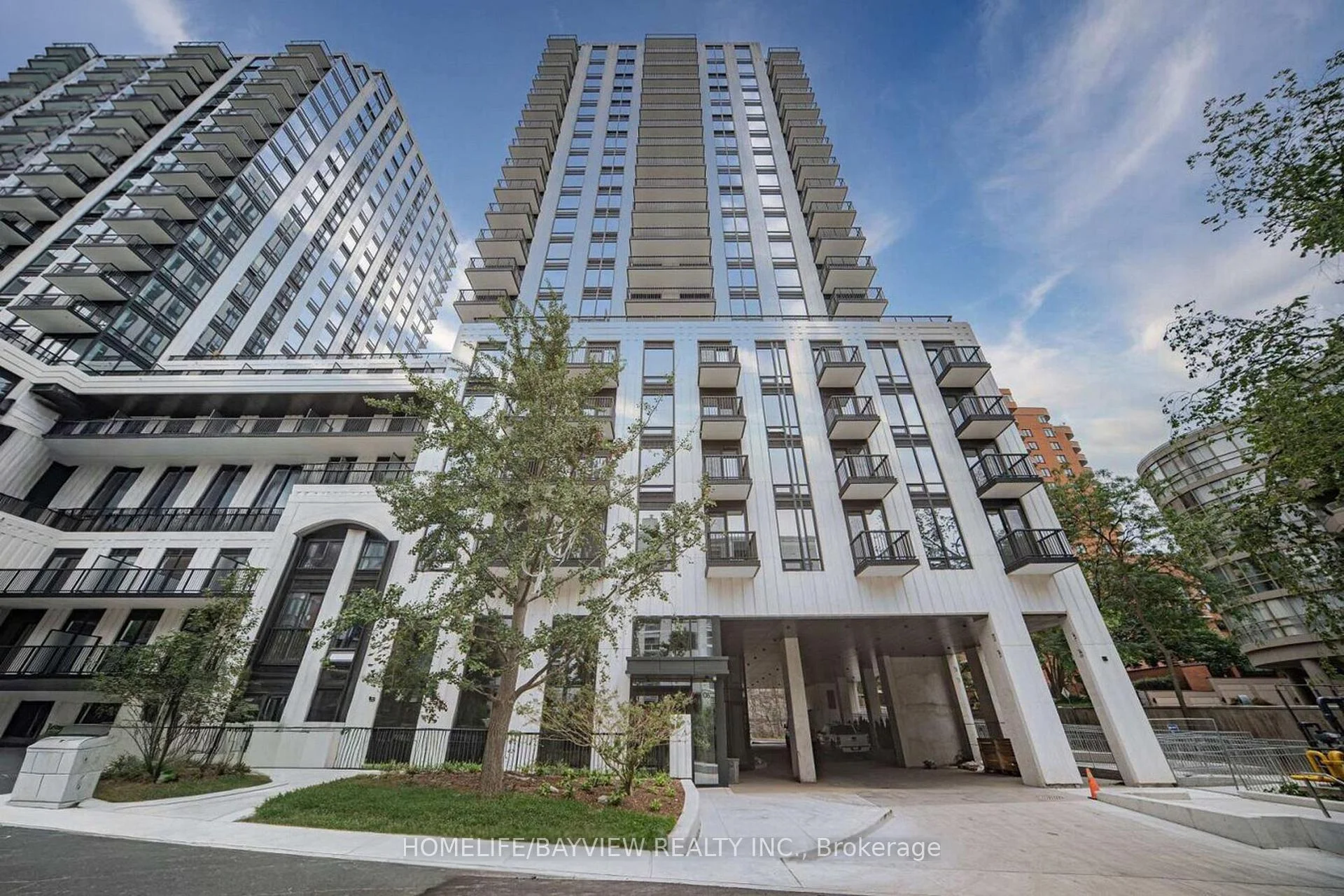 Photo 6 of Unit 711, 91 montclair Avenue, Toronto, Forest Hill South — HOMEH