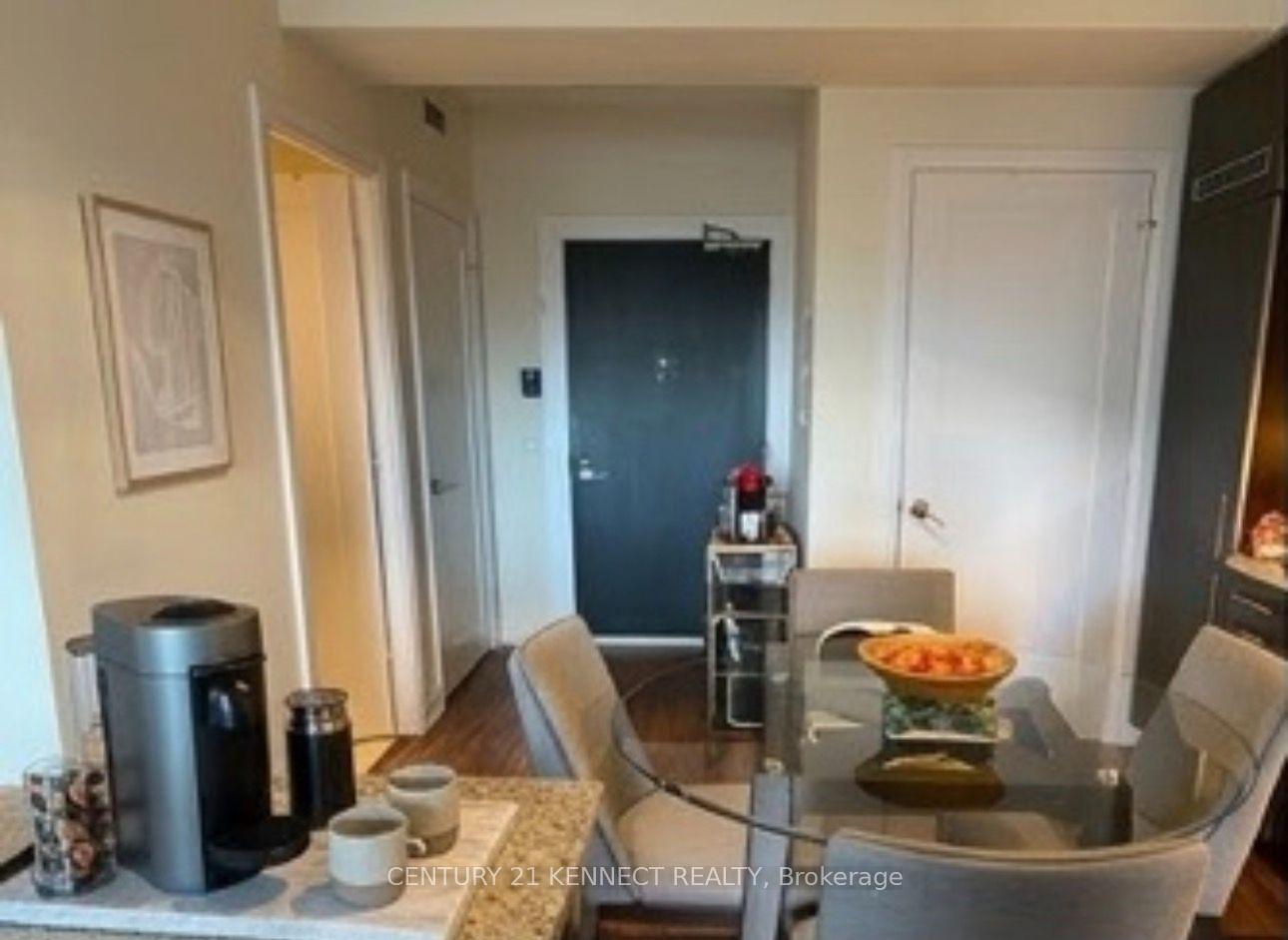 Photo 3 of Unit 3003, 2 Anndale Drive, North York, Willowdale East — HOMEH