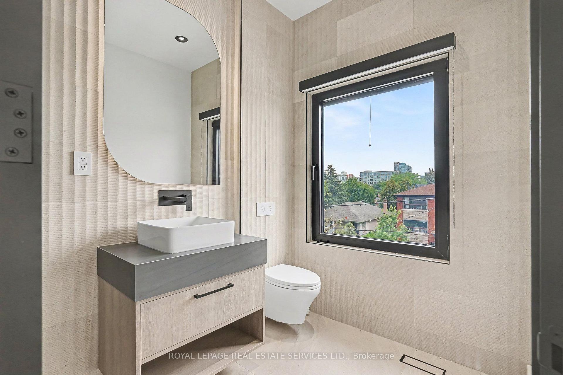 Photo 27 of 34 Milton Street, Etobicoke, Mimico — HOMEH