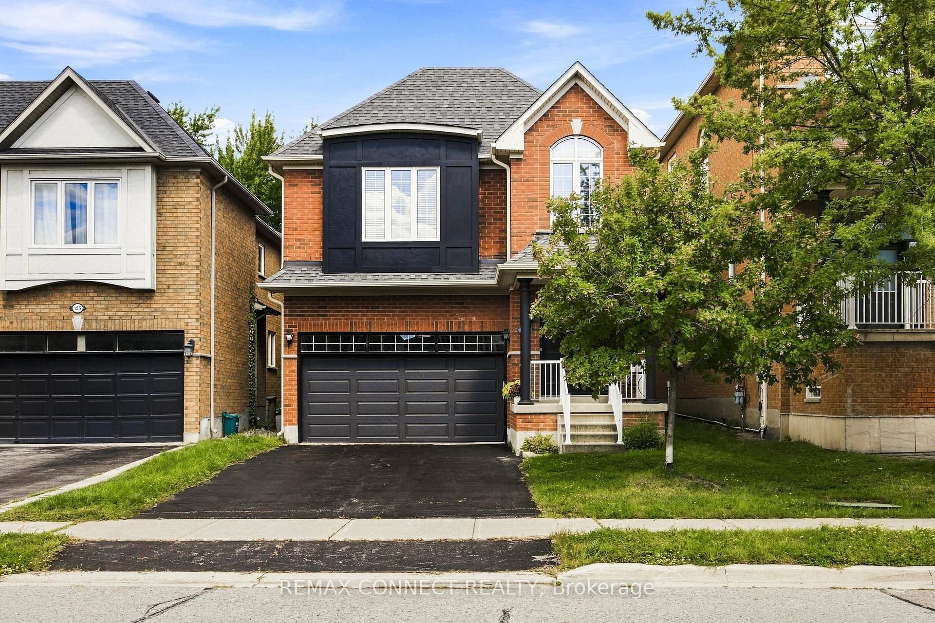 Photo 1 of 151 Bentoak Crescent, Vaughan, Patterson — HOMEH