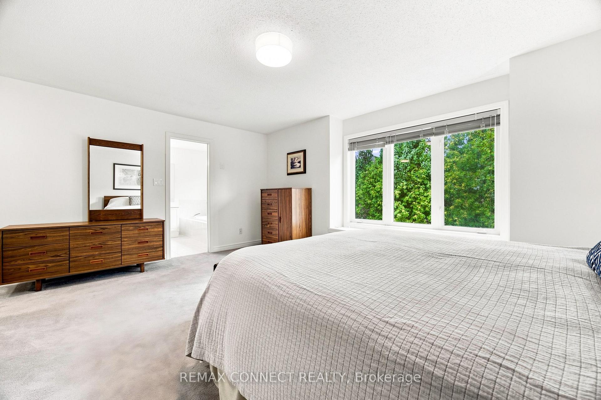 Photo 31 of 151 Bentoak Crescent, Vaughan, Patterson — HOMEH
