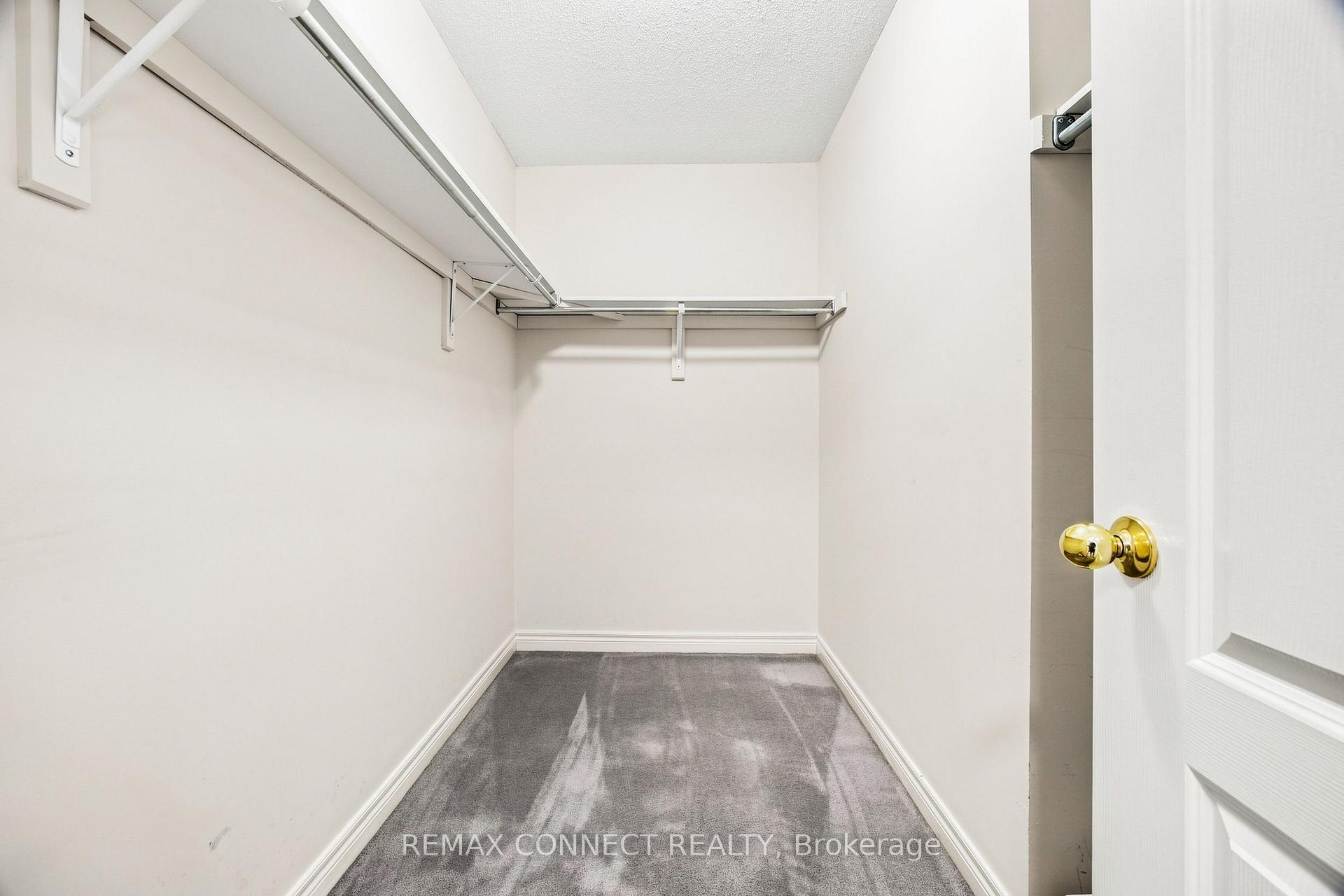 Photo 35 of 151 Bentoak Crescent, Vaughan, Patterson — HOMEH