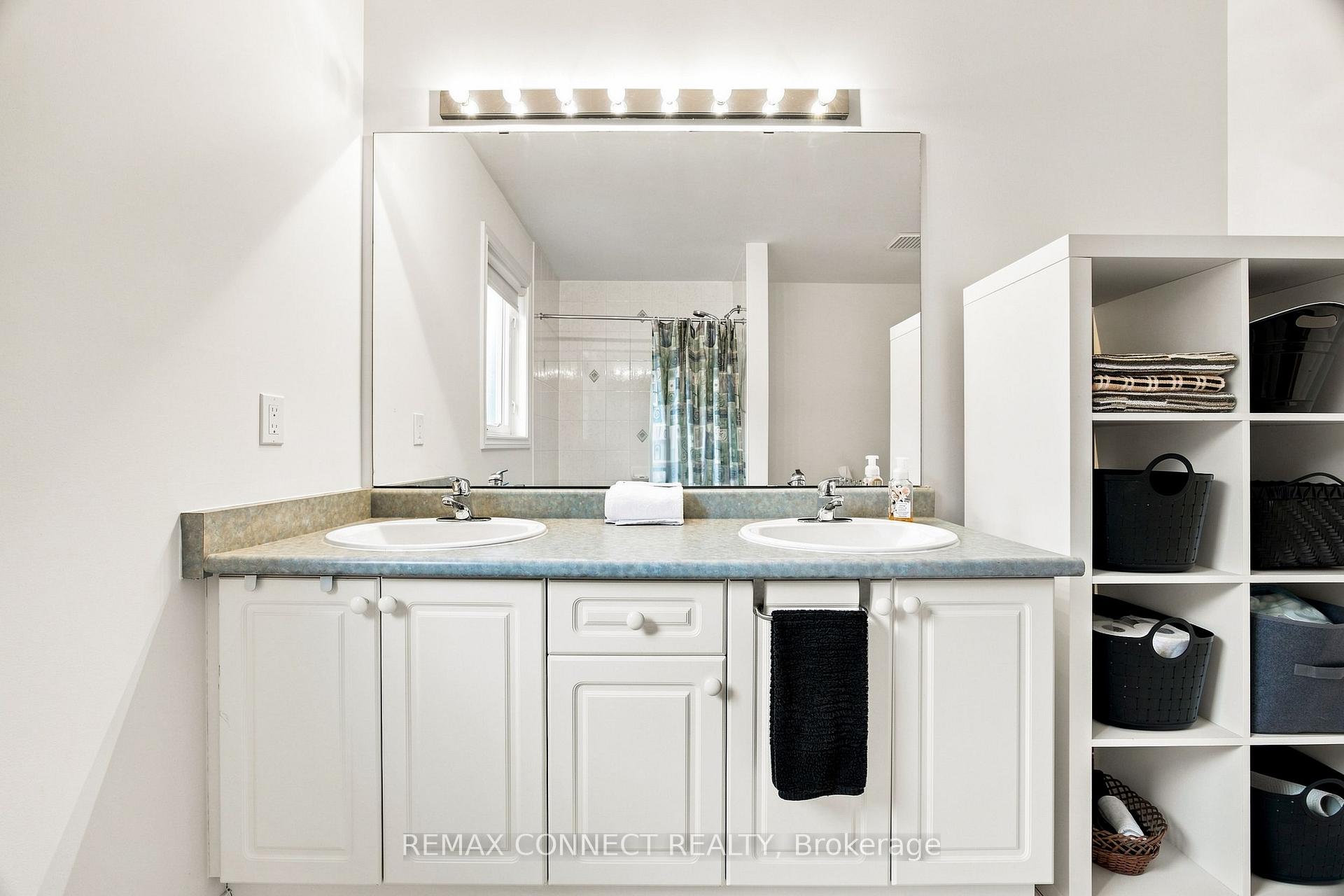 Photo 39 of 151 Bentoak Crescent, Vaughan, Patterson — HOMEH