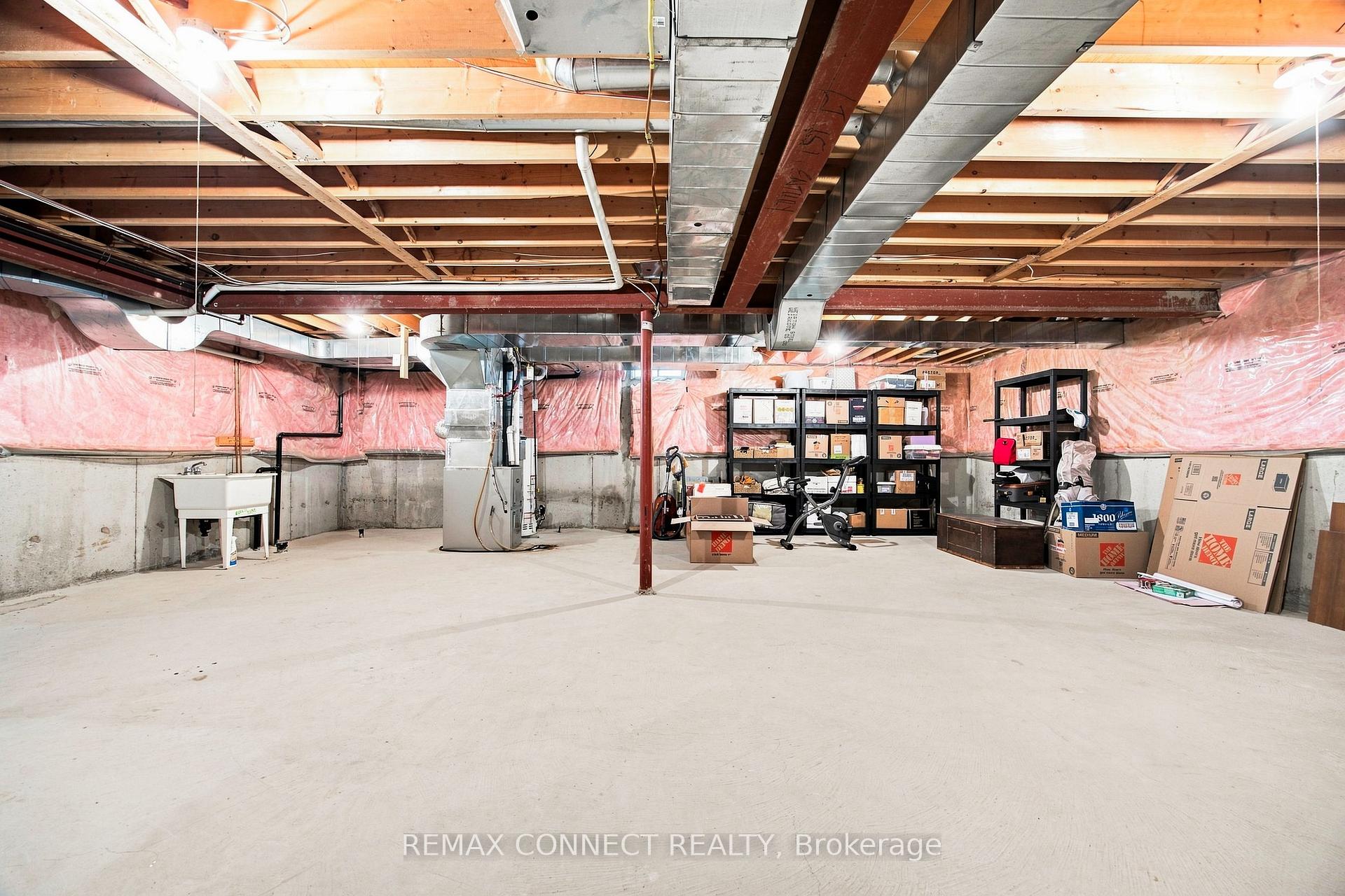 Photo 41 of 151 Bentoak Crescent, Vaughan, Patterson — HOMEH