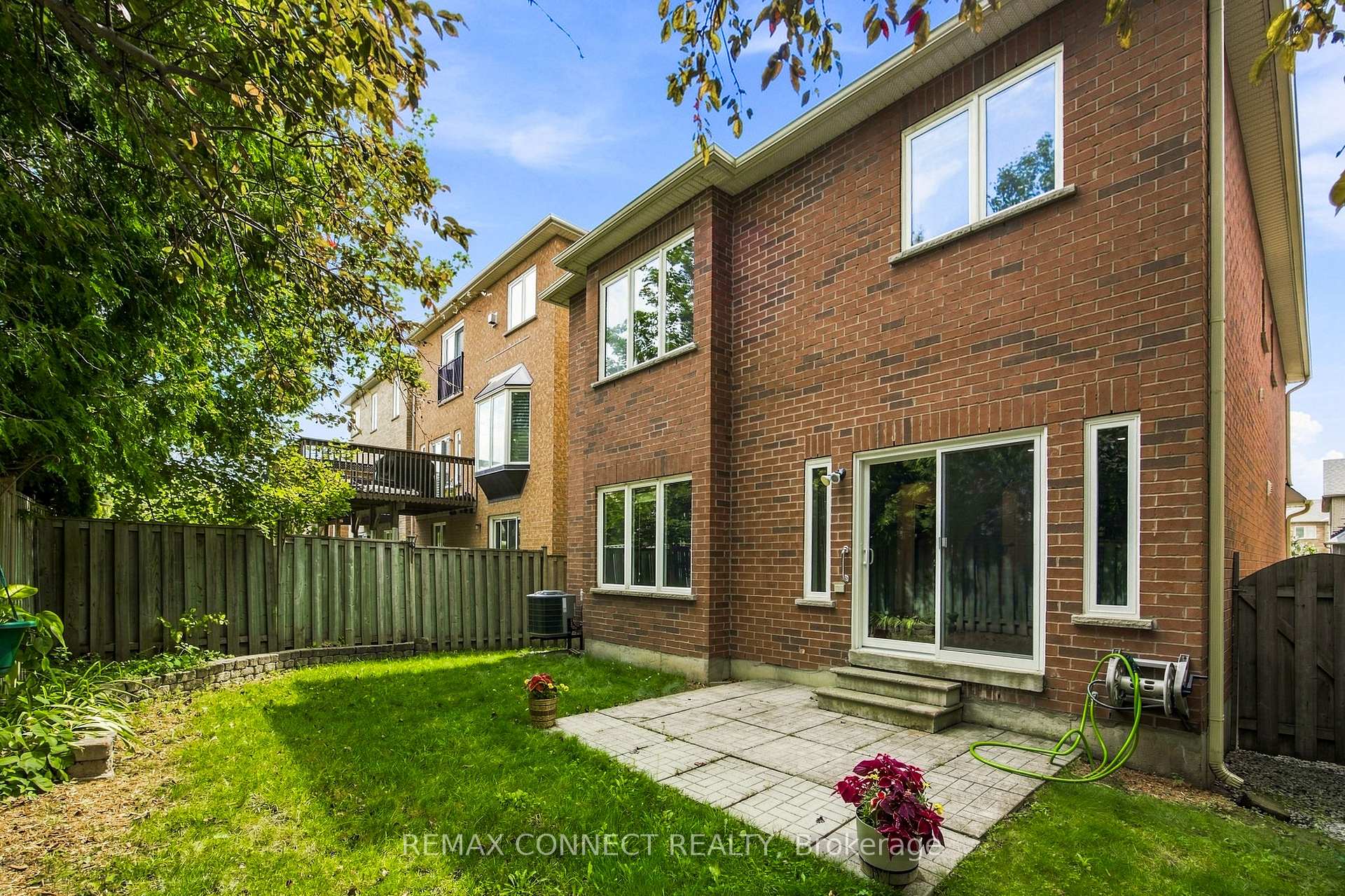 Photo 44 of 151 Bentoak Crescent, Vaughan, Patterson — HOMEH