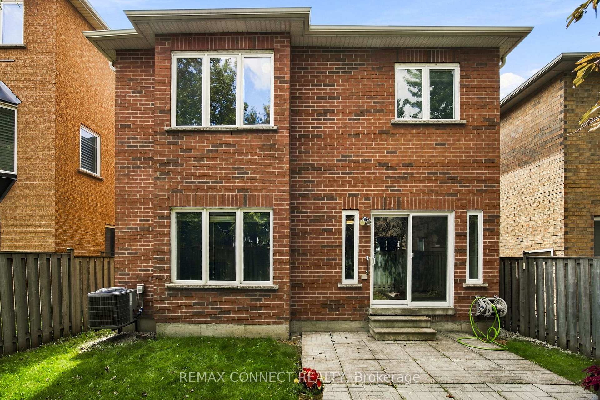 Photo 45 of 151 Bentoak Crescent, Vaughan, Patterson — HOMEH