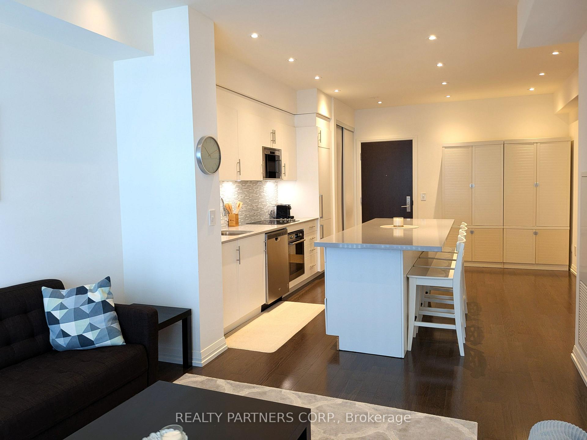 Photo 8 of Unit 1508, 460 Adelaide Street E, Toronto, Moss Park — HOMEH