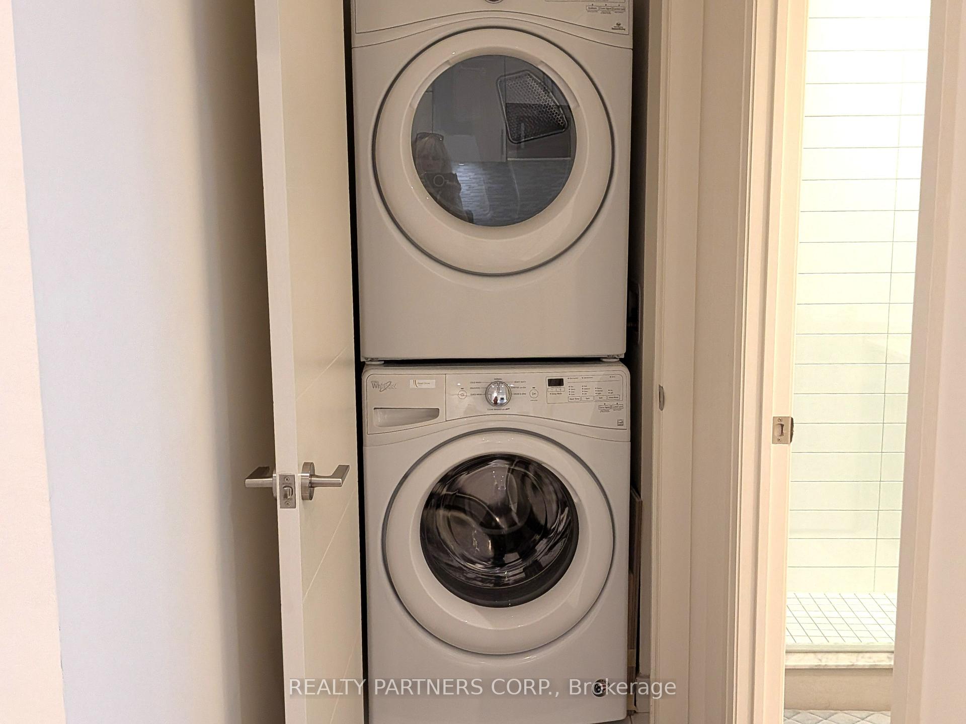 Photo 29 of Unit 1508, 460 Adelaide Street E, Toronto, Moss Park — HOMEH