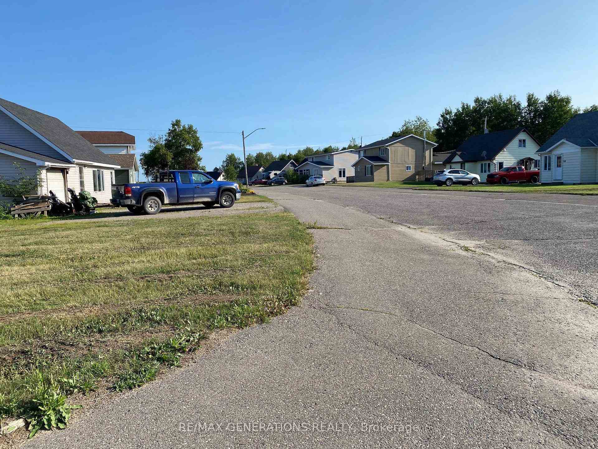 Photo 2 of 19 Birch Crescent, Terrace Bay, TB-92 — HOMEH