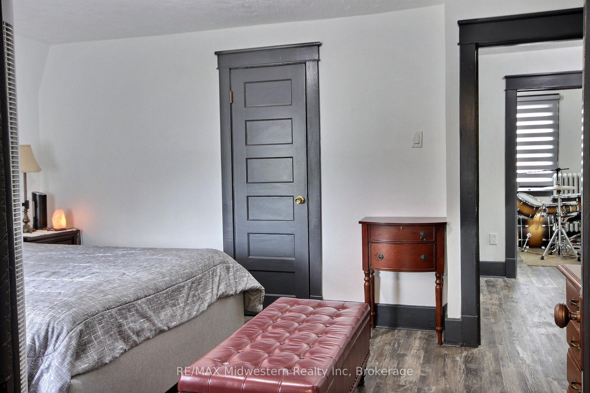 Photo 10 of 506 Main Street E, North Perth, Listowel — HOMEH