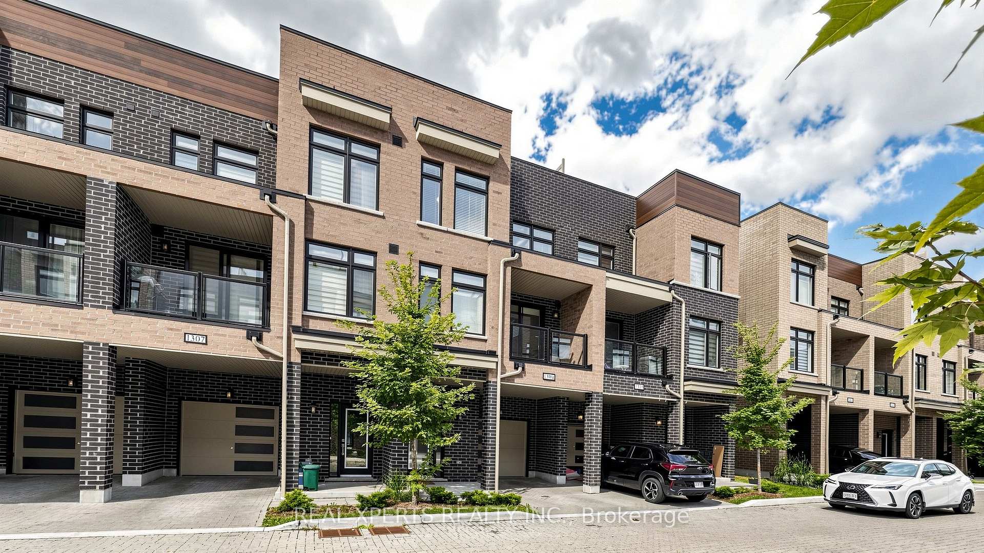 Photo 2 of Unit 1309, 1865 Pickering Parkway, Pickering, Village East — HOMEH