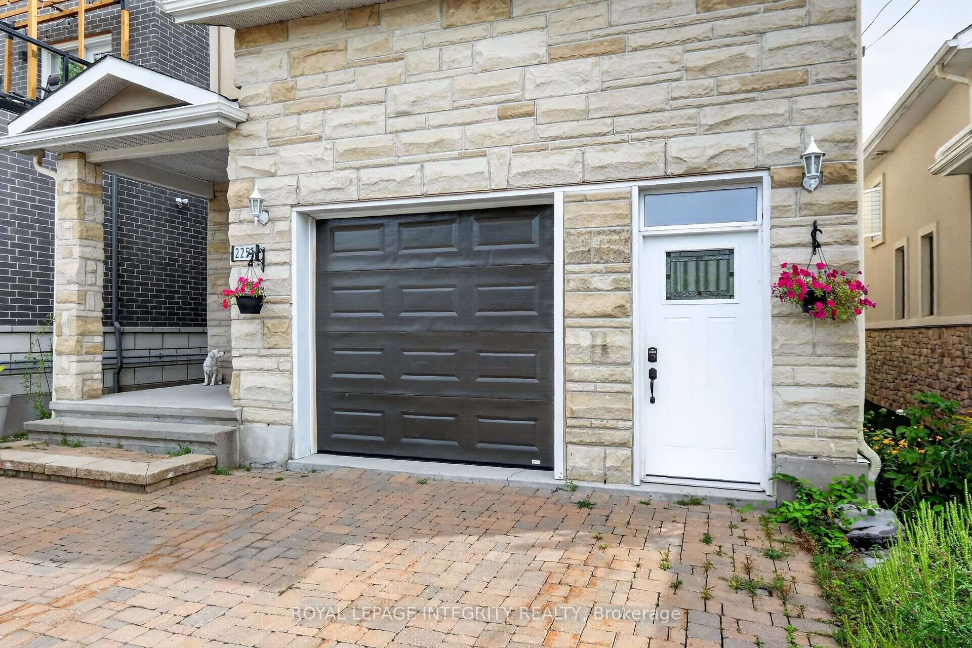 Photo 4 of 2253 Page Road, Ottawa, Chapel Hill — HOMEH