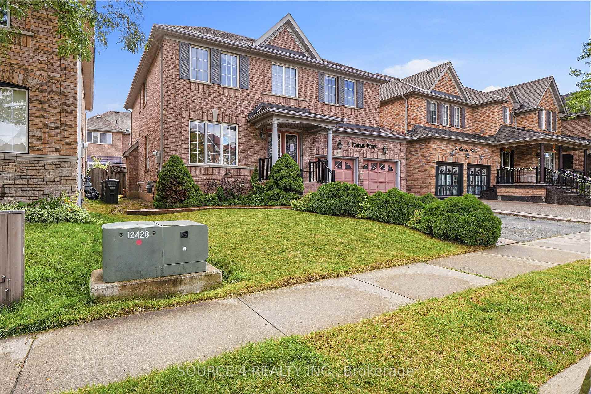 Photo 3 of 6 Foxmere Road, Brampton, Fletcher's Meadow — HOMEH