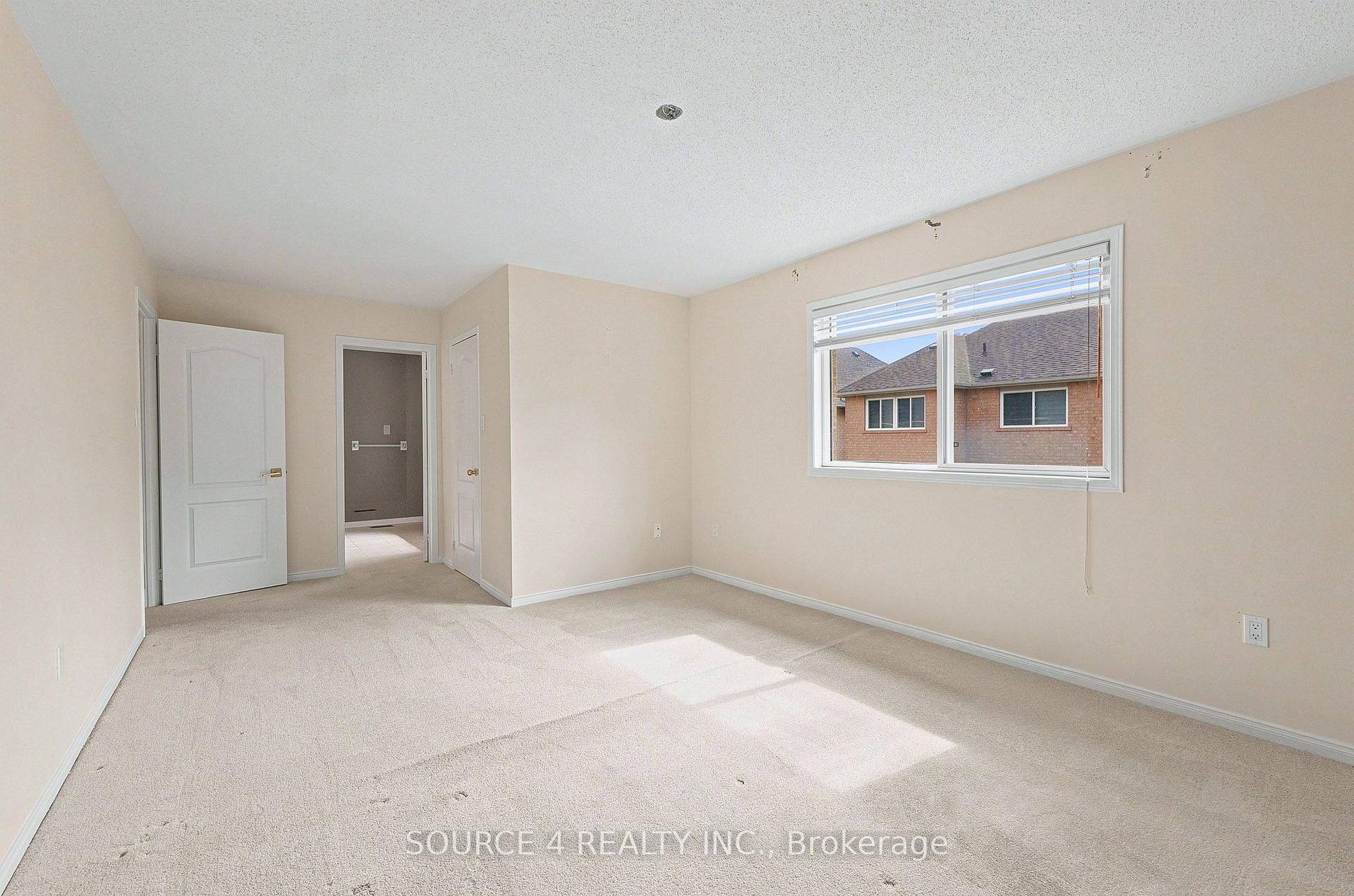 Photo 24 of 6 Foxmere Road, Brampton, Fletcher's Meadow — HOMEH
