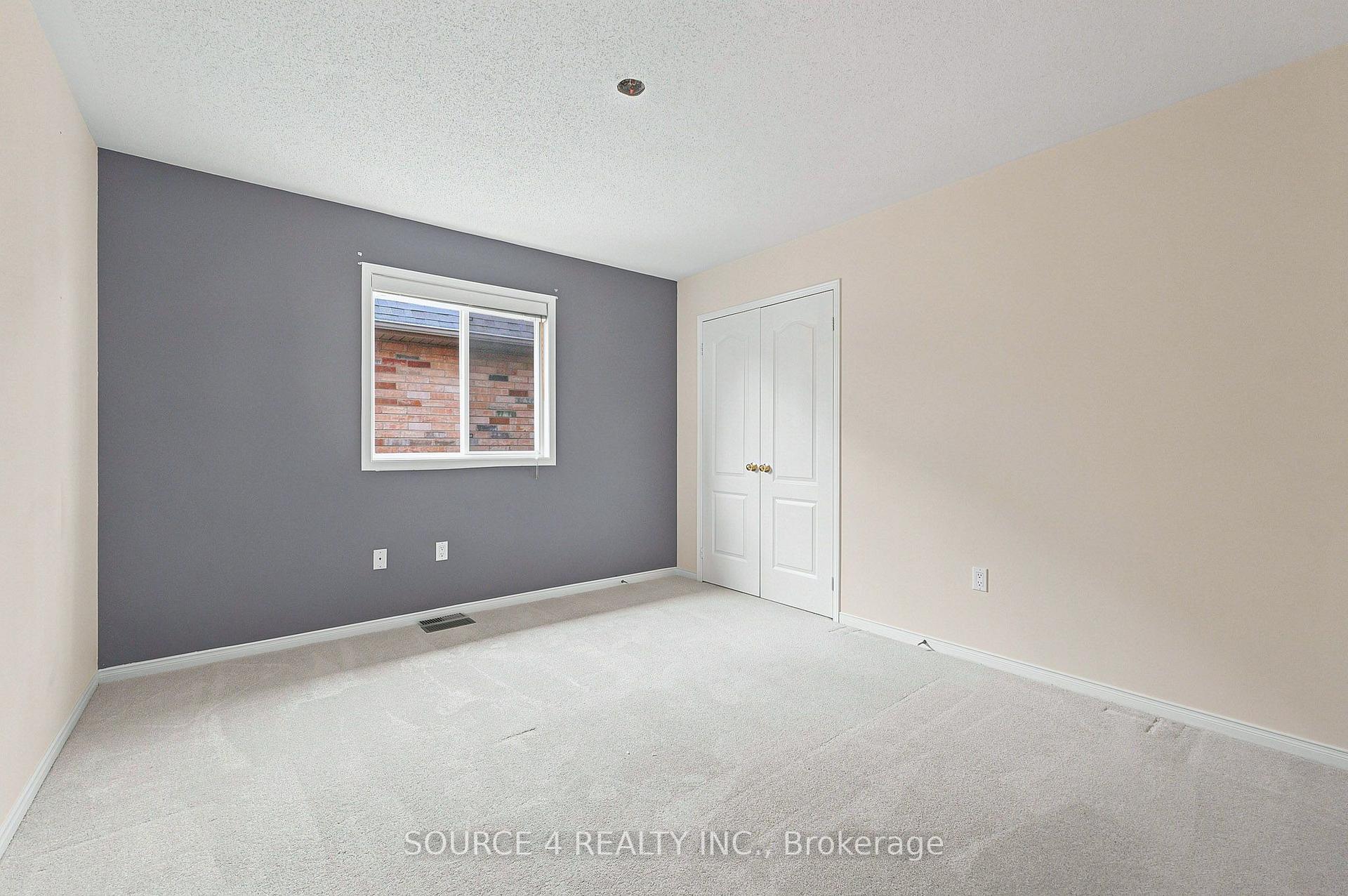 Photo 29 of 6 Foxmere Road, Brampton, Fletcher's Meadow — HOMEH