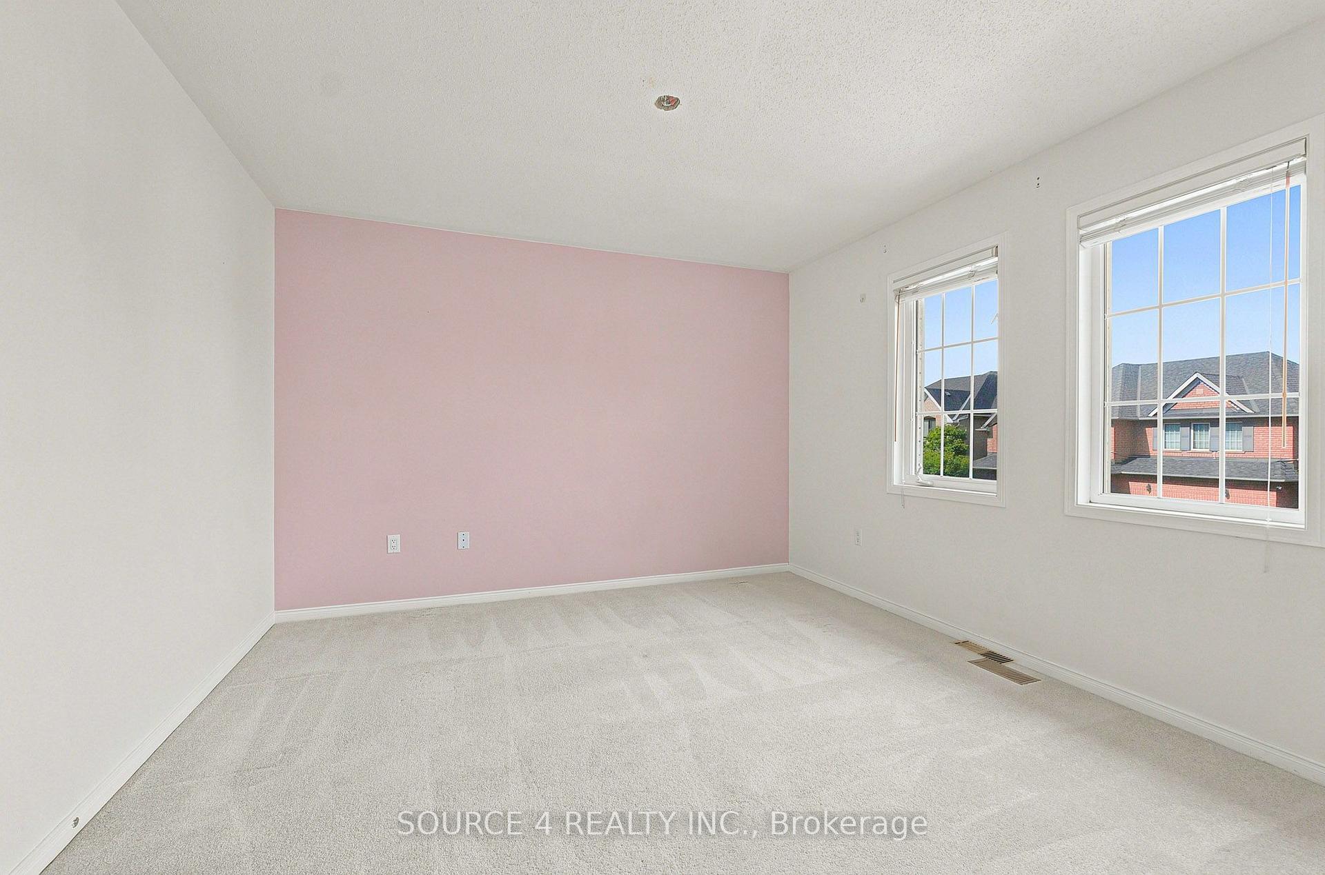 Photo 33 of 6 Foxmere Road, Brampton, Fletcher's Meadow — HOMEH