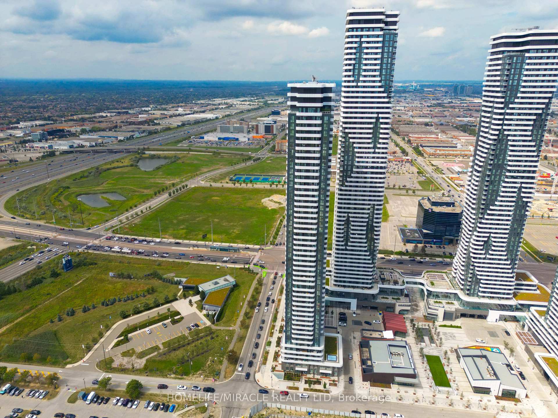 Photo 1 of Unit 3612, 195 Commerce Street, Vaughan, Vaughan Corporate Centre — HOMEH