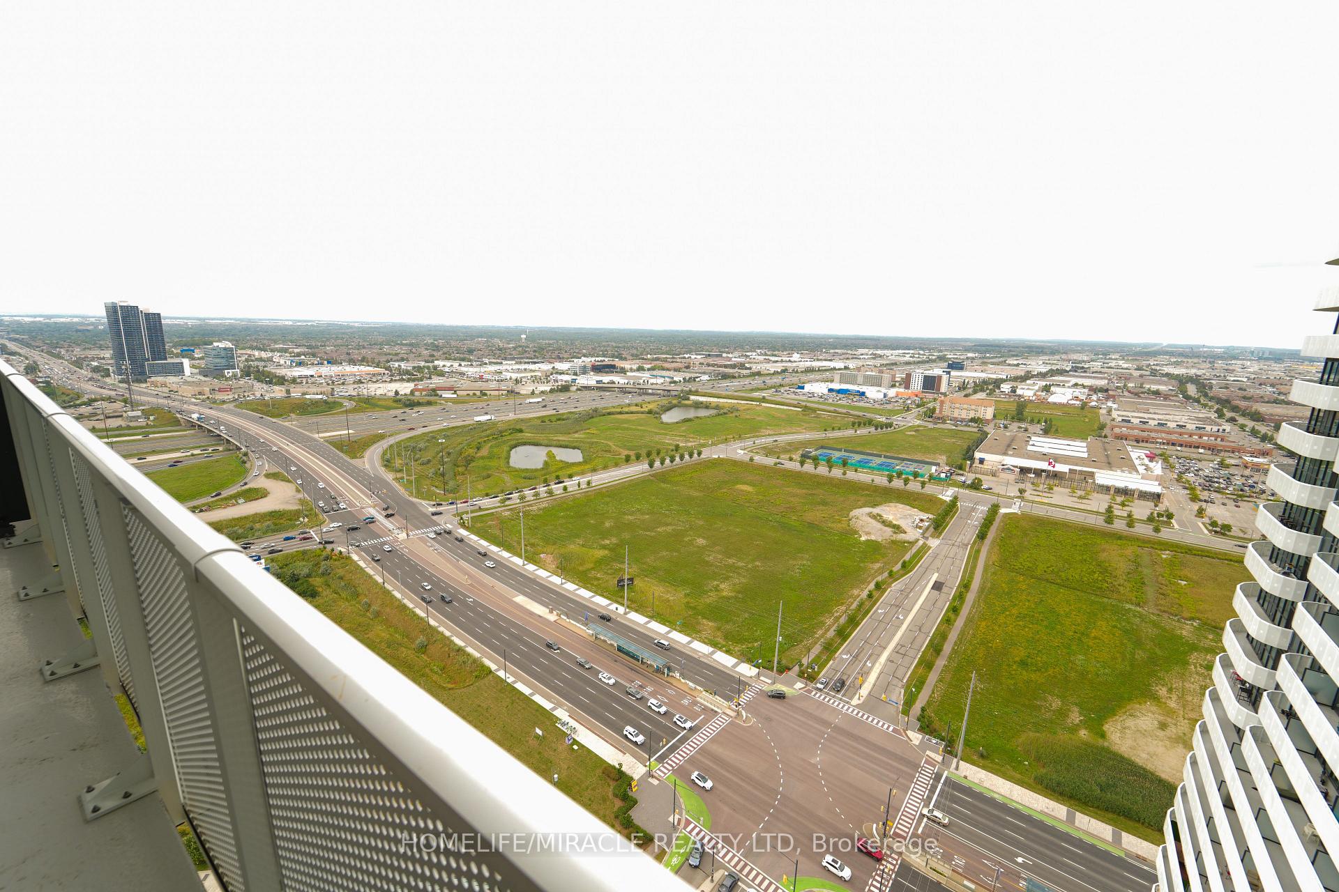 Photo 19 of Unit 3612, 195 Commerce Street, Vaughan, Vaughan Corporate Centre — HOMEH