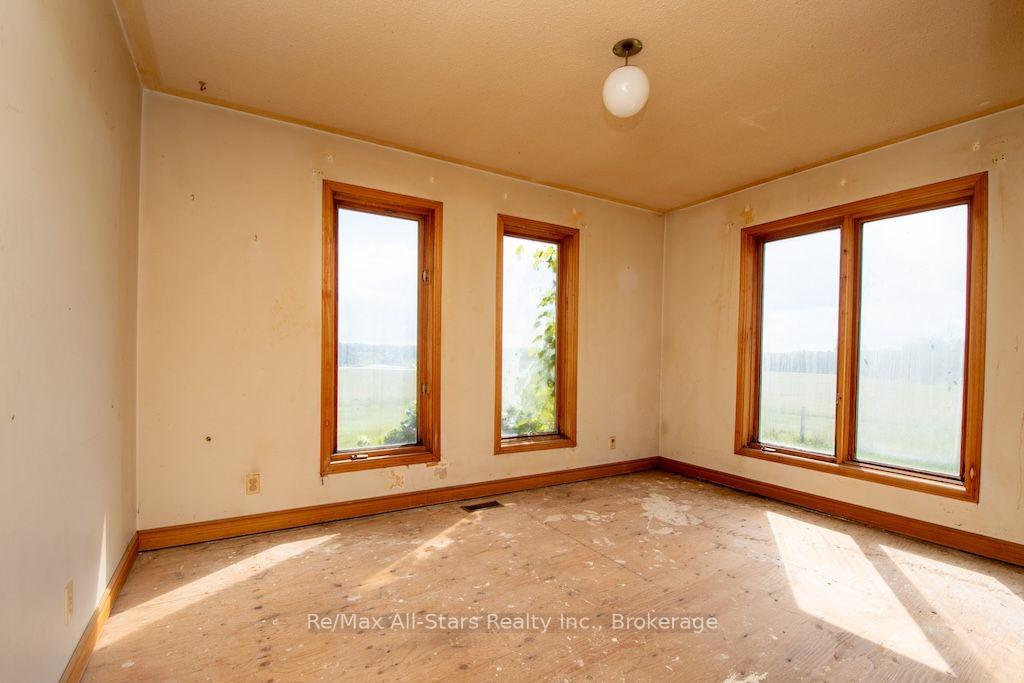 Photo 9 of 286 Solanum Way, Kawartha Lakes, Manvers — HOMEH
