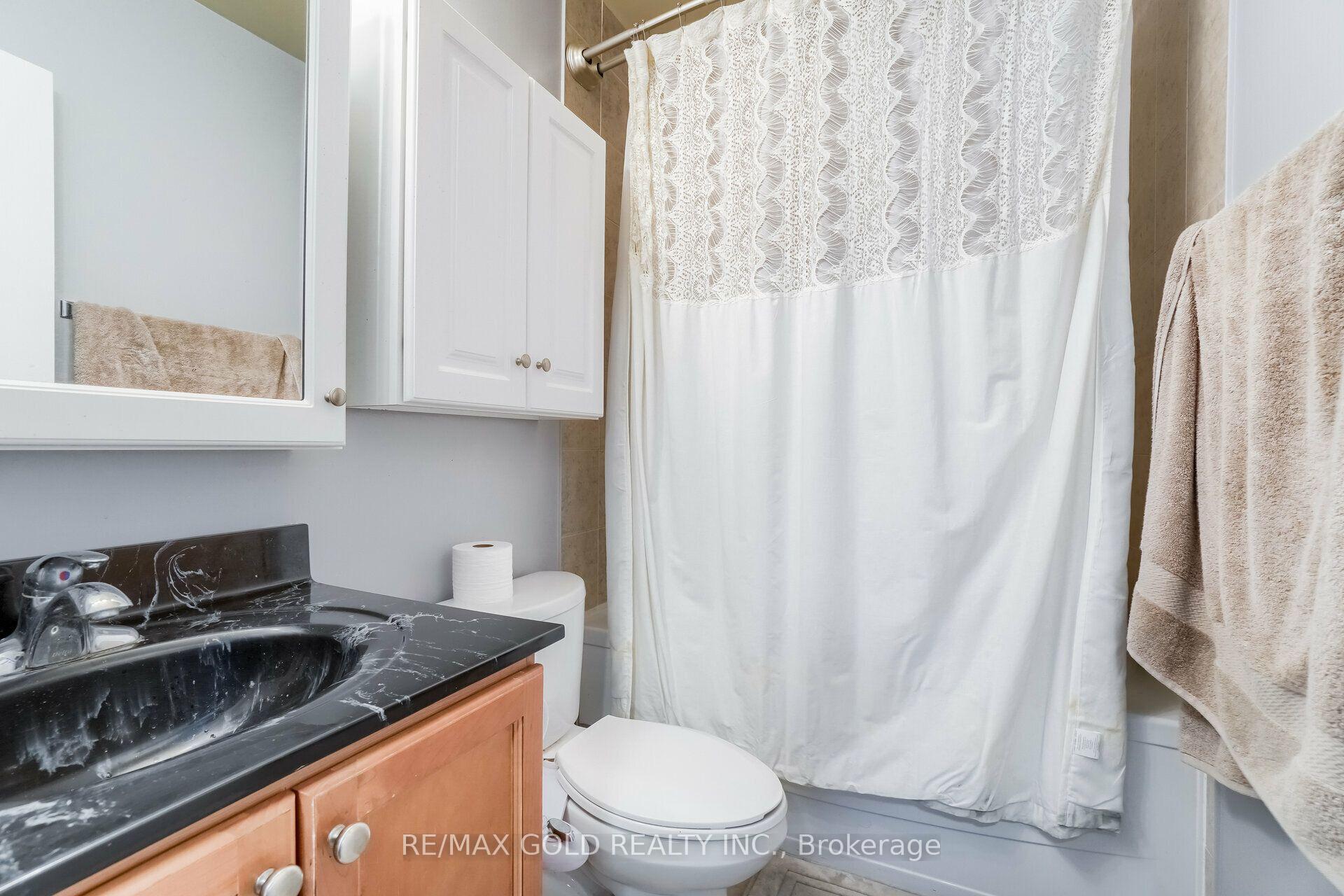 Photo 15 of Unit 102, 220 Forum Drive, Mississauga, Hurontario — HOMEH