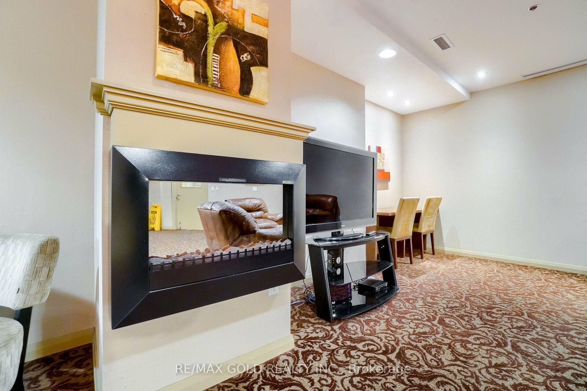 Photo 25 of Unit 102, 220 Forum Drive, Mississauga, Hurontario — HOMEH