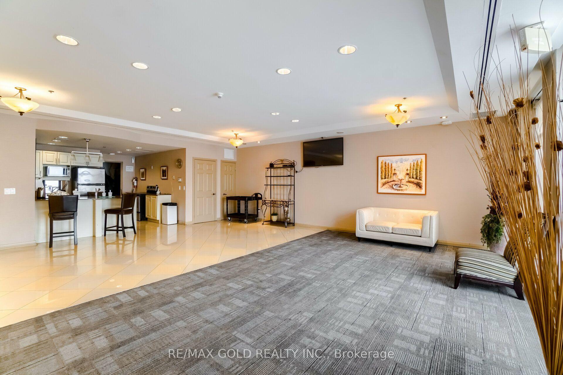Photo 28 of Unit 102, 220 Forum Drive, Mississauga, Hurontario — HOMEH