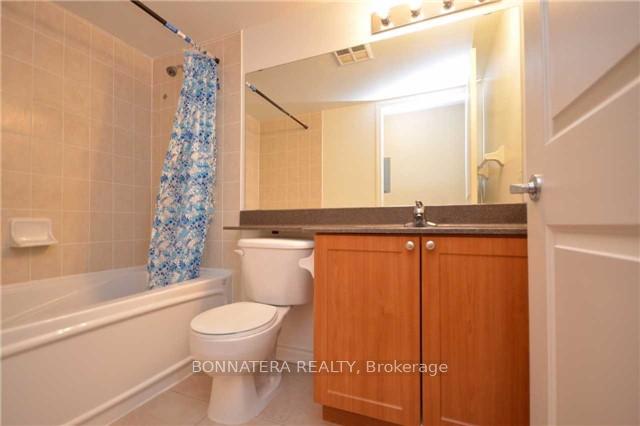 Photo 6 of Unit 1506, 33 Elm Drive, Mississauga, City Centre — HOMEH
