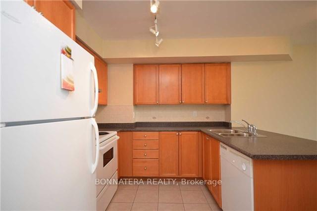 Photo 12 of Unit 1506, 33 Elm Drive, Mississauga, City Centre — HOMEH