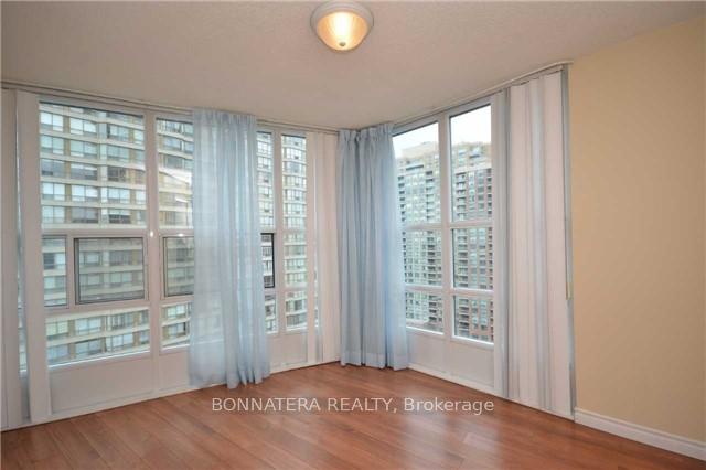 Photo 13 of Unit 1506, 33 Elm Drive, Mississauga, City Centre — HOMEH
