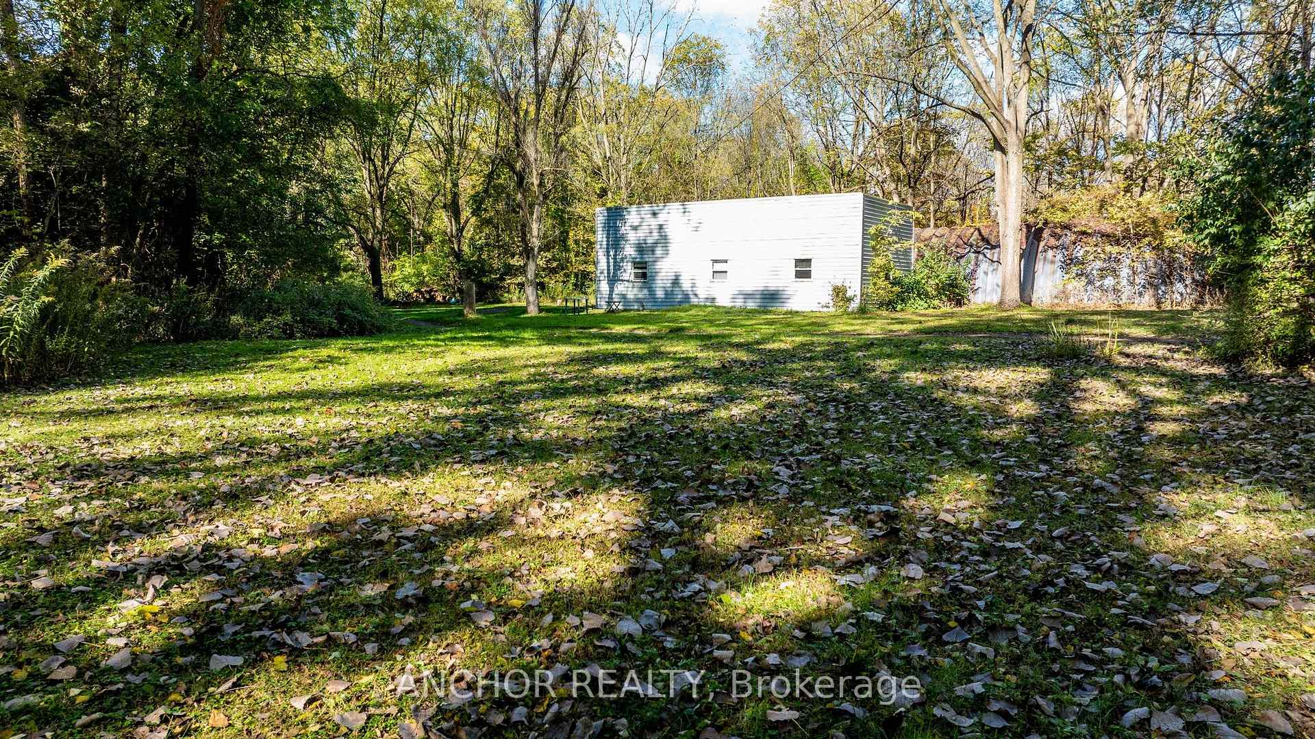 Photo 8 of 65 Cove Road, London, South D — HOMEH