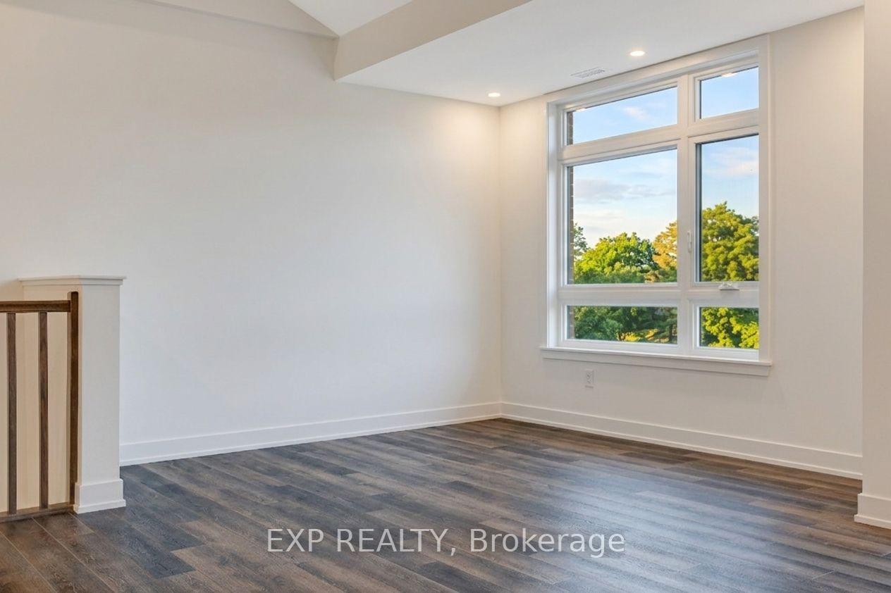 Photo 13 of Unit C, 380 Rolling Meadow Crescent, Ottawa, Mer Bleue/Bradley Estates/Anderson Park — HOMEH